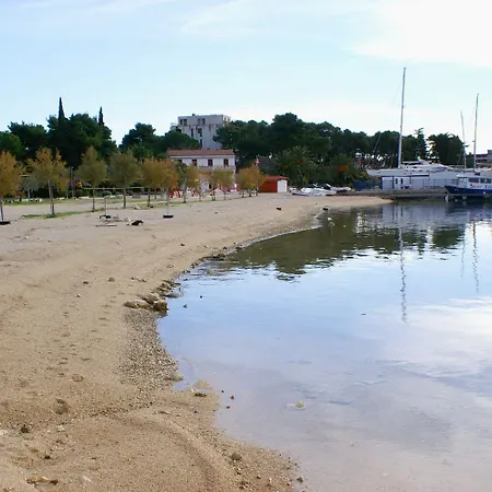 With Parking Space Biograd Na Moru, Biograd - 24355 Apartament Biograd Na Moru